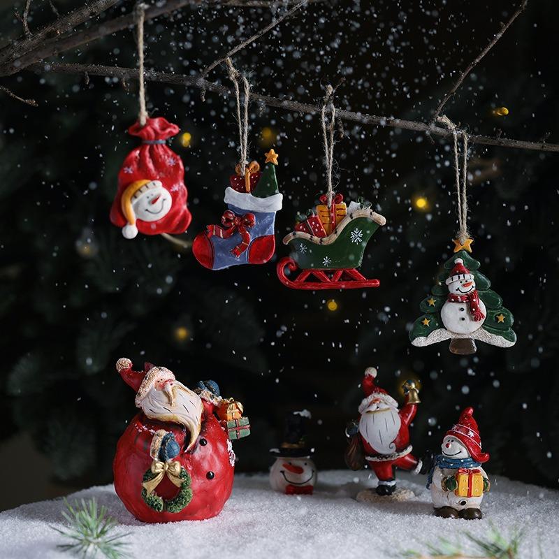 Christmas Tree Pendants Ornaments Resin Santa Snowman Xmas Tree Hanging Christmas Decorantions New Year 2024 Gift Home Decor