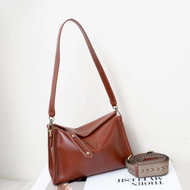 Bag 2025 new underarm bag women's retro messenger bag large capacity leather women's bag French niche shoulder bag