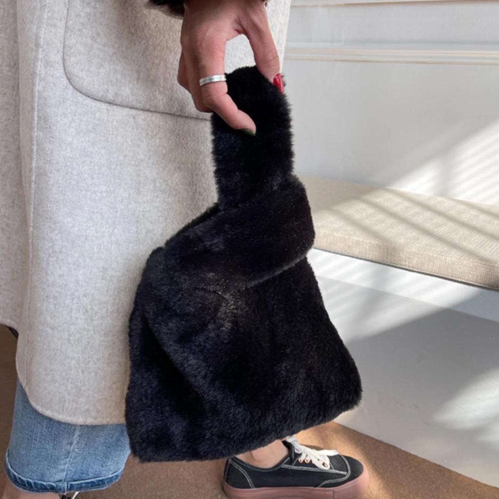 Fluffy Handbag for Women Small Plush Tote Bag Winter Fluffy Women Handbag Soft Solid Color Lipstick Key Small Storage Bag Versatile Commuter