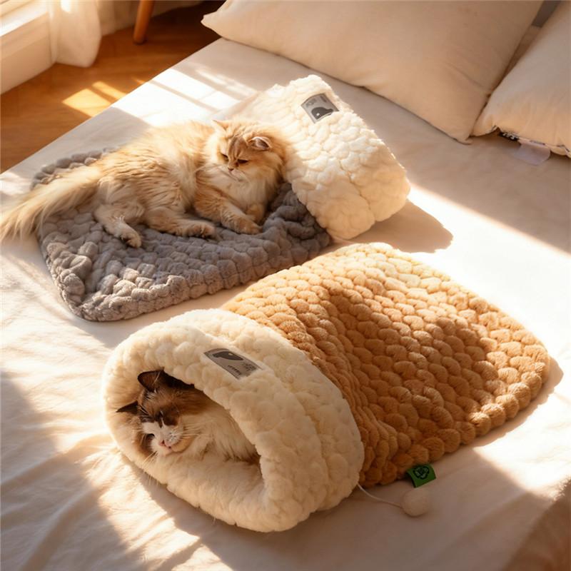 Cat Sleeping Bag Winter Pet Nest Mat Indoor Warm Semienclosed Soft Plush Cat Sack Puppy Kitten Warm Cat Bed