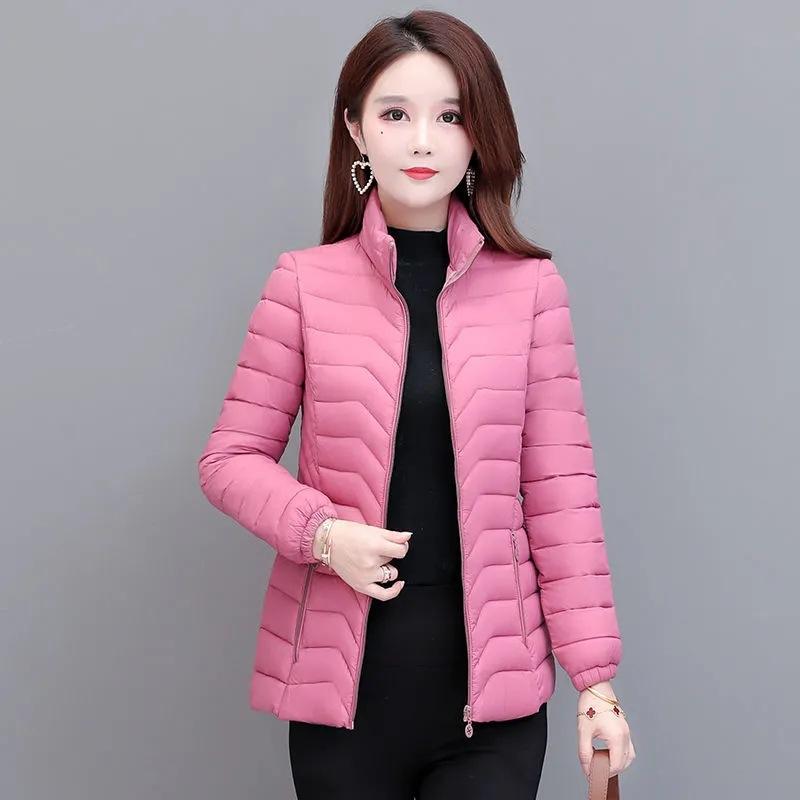 Women's New Cotton-padded Clothes Are Light and Warm In Winter, Small Cotton-padded Jackets, Large Size, Slim and Thin Short Cotton-padded Clothes.
