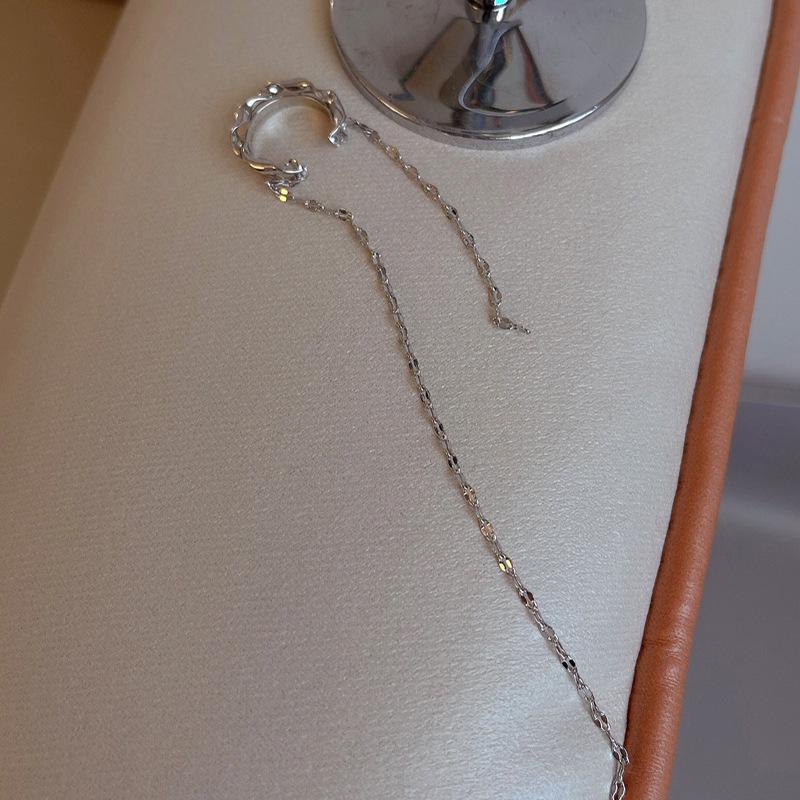 2024 Trendy Winter Double Layer Cable Chain Ear Cuff for Women - No Piercing Required, Korean Cool Style.