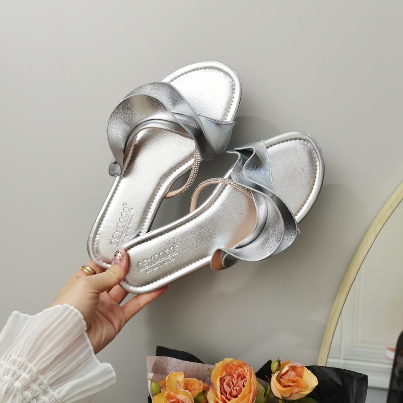 Fashion Shoes Women Ladies' Slippers Beige Heeled Sandals Low Shale Female Beach Glitter Slides Soft Flat Black Sabot Jelly Crystal Rub