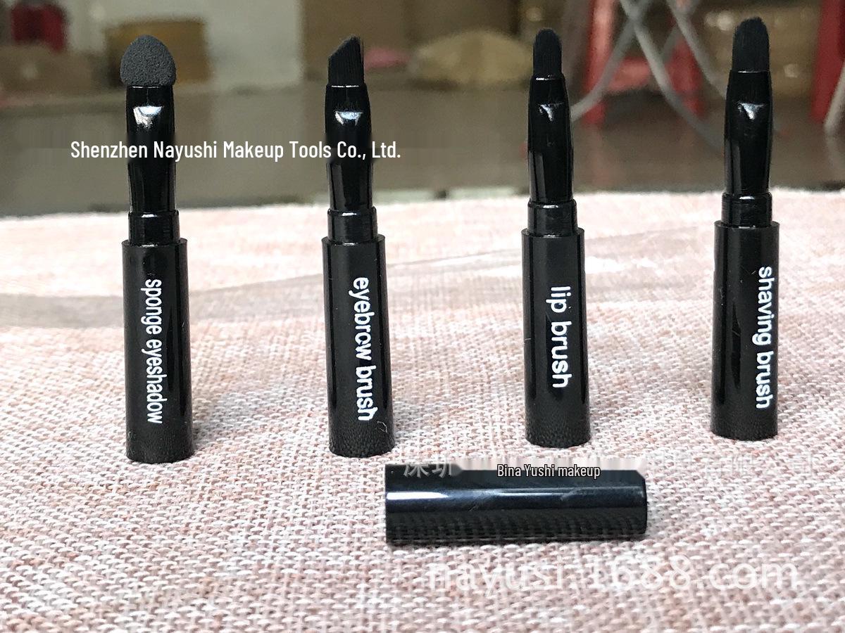 

Компактный многофункциональный набор кистей для макияжа 4-в-1: Съемный карандаш для губ, кисть для губ, спонж, тени для век