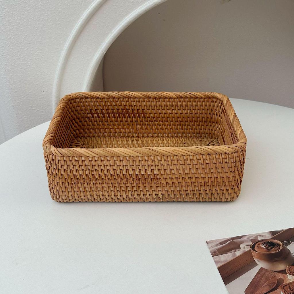 Retro Woven Multifunctional Storage Basket for Household, Living Room, Desktop, and Cosmetics
