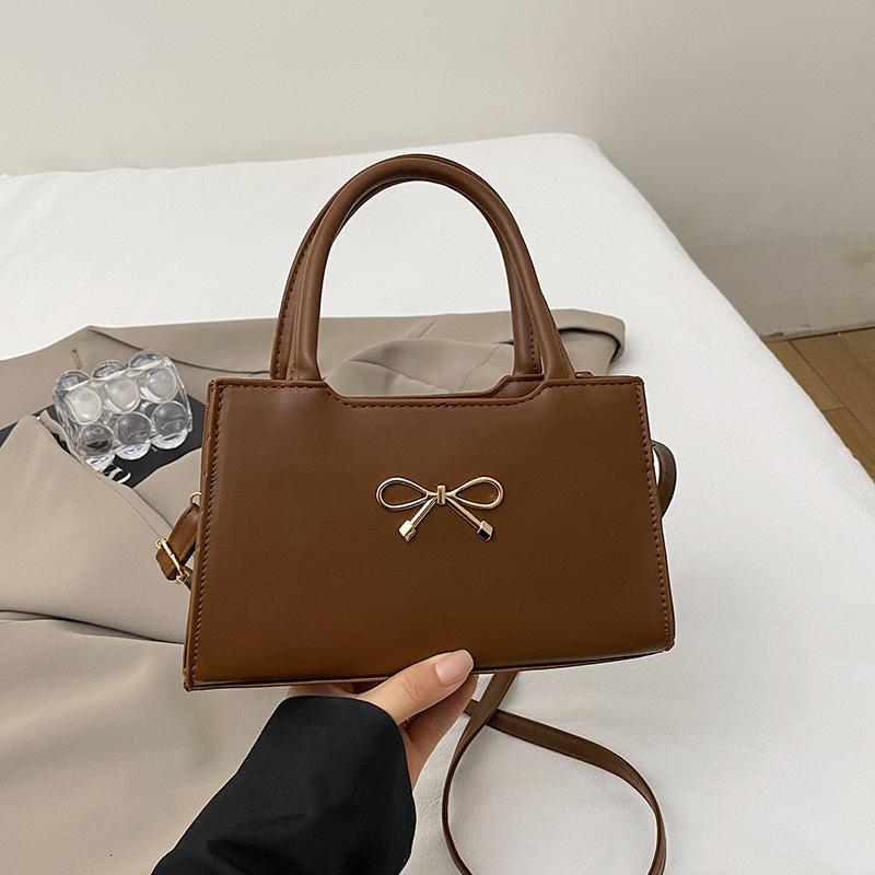 Bow Underarm Bag Women's 2025 Summer New Simple Foreign Style Small Square Bag High Texture Shoulder Messenger Bag