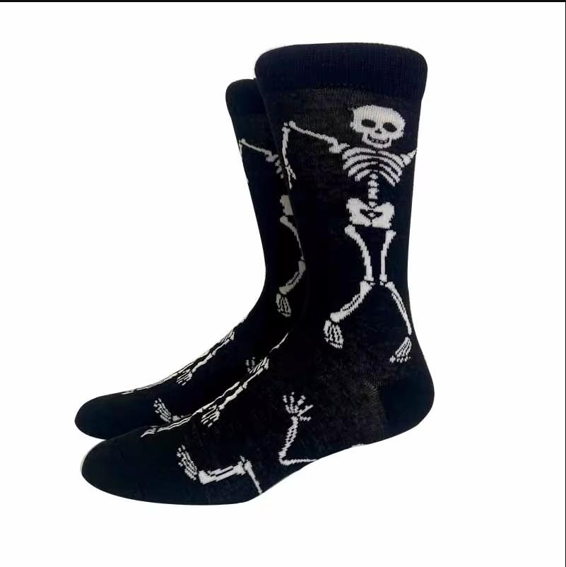 Nouveaux Chaussettes Halloween Femmes Harajuku Chaussettes Squelette Drôle Alien Hommes Chaussettes Chaussettes Citrouille Chaussettes Monstre Chaussettes Mi-Mollet Chauve-Souris Chaussettes Anime