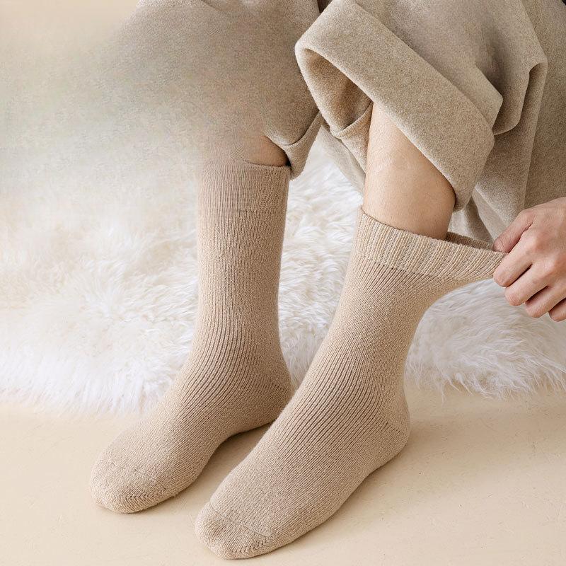 Autumn and Winter Thickened Men's Solid Color Loop Warm Mid-calf Socks, Loose-fitting Socks, Men's Thickened Towel Snow Socks, Floor Socks