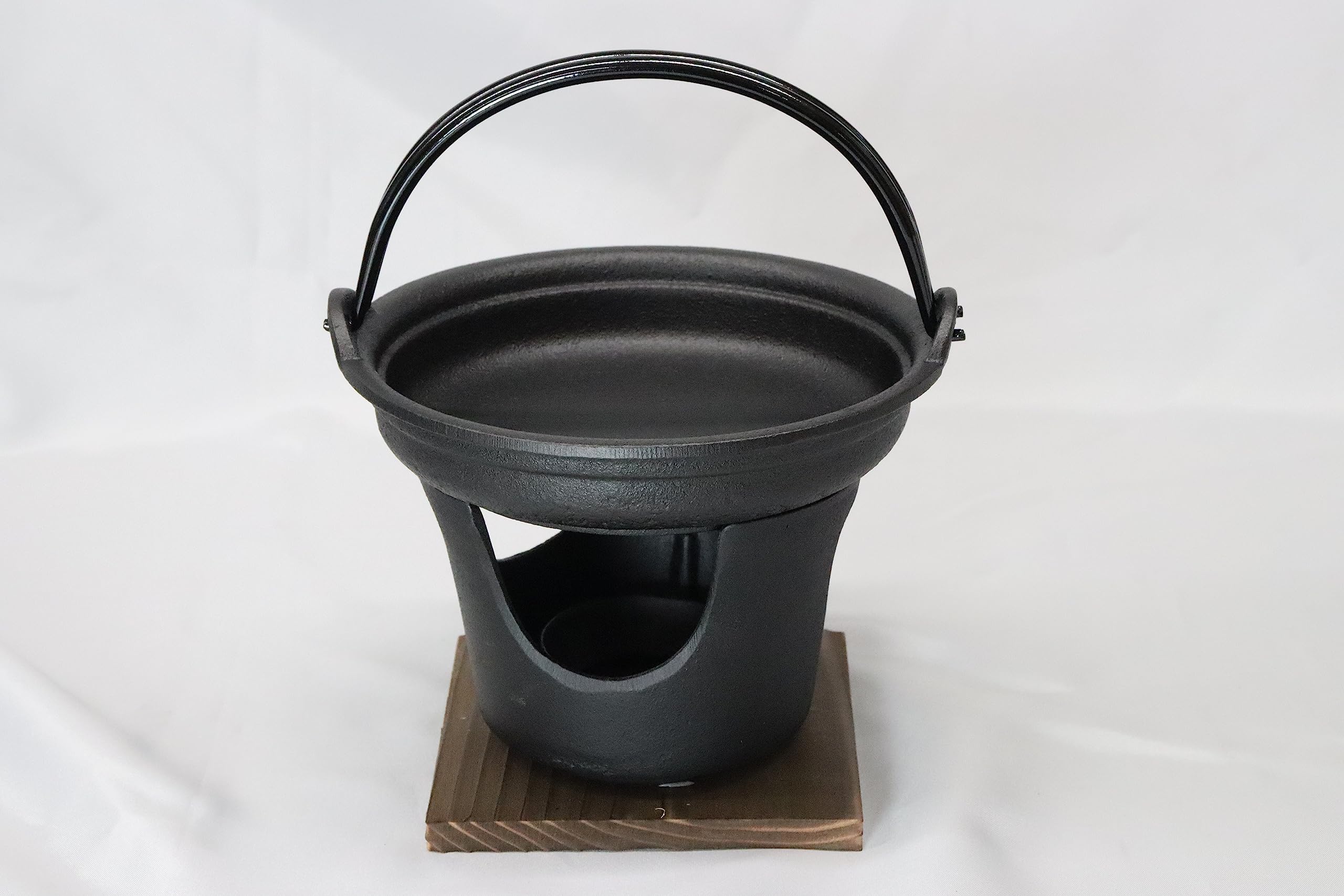 

Asahi Nanbu Iron Sukiyaki Pot with Stovetop Set for 1 Person, Commercial Use