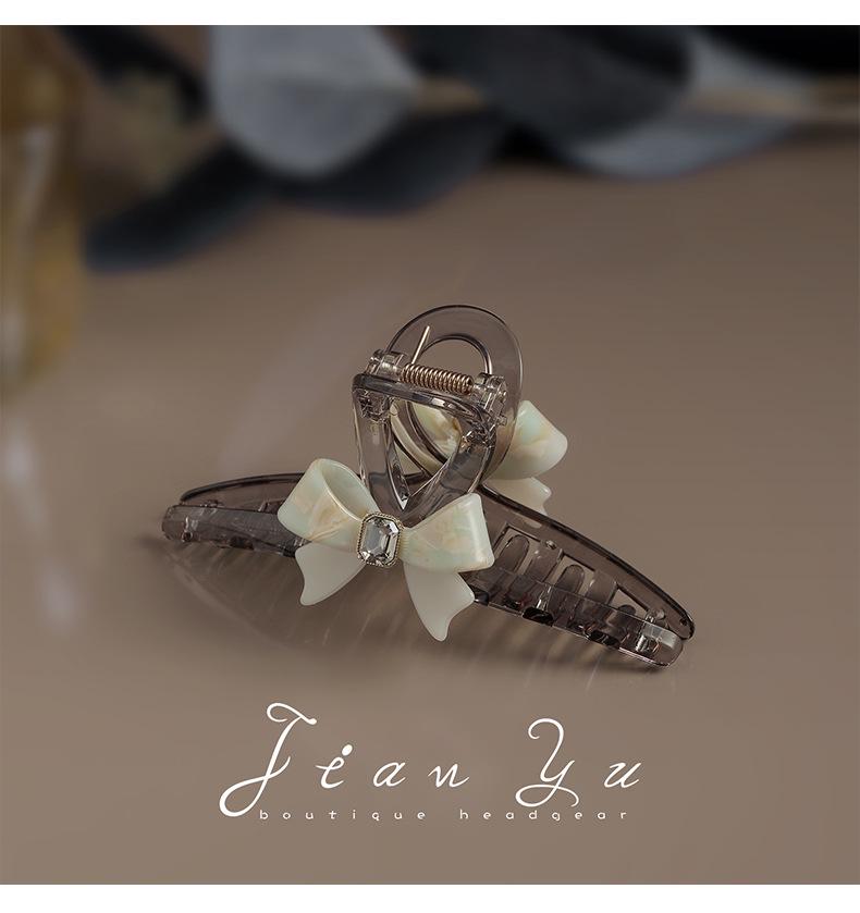 Translucent Acrylic Bow Claw Hair Clip - Stylish and Gentle Accessory for Women