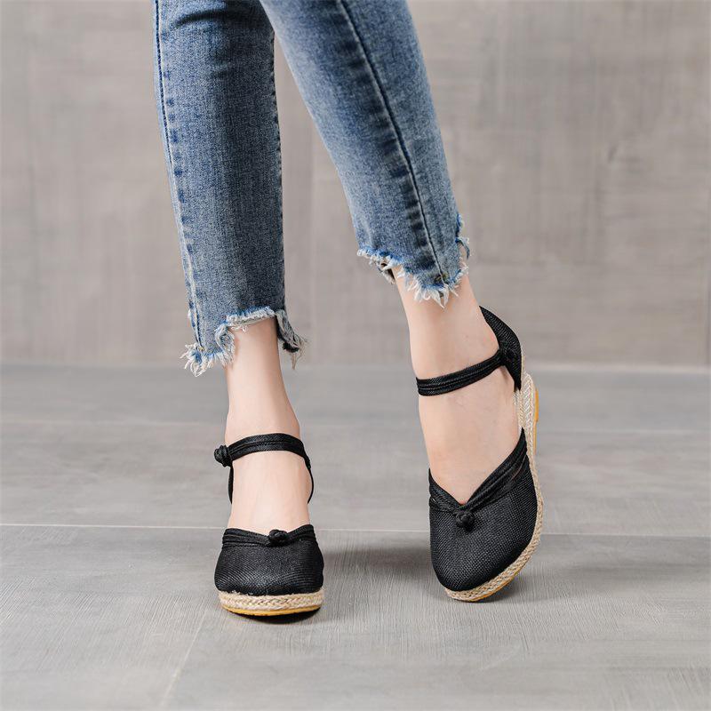 2025 Korean Style Women's Wedge Heel Sandals - Pointed Toe, Comfortable, with Buckle