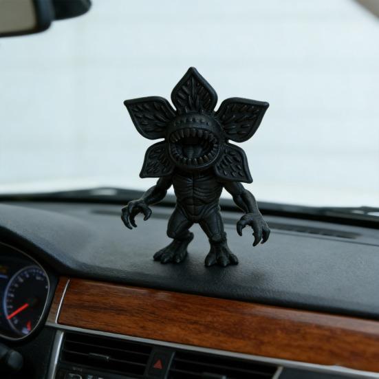 Resin Desktop Figur Små Gyser Ornamenter til Hjemmekontor Skrivebord Hylde Bil Dashboard Dekoration Samlerobjekter Gaver til TV-show Elskere