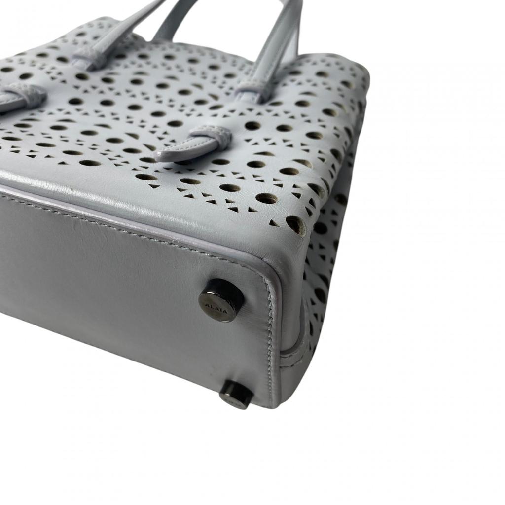 Used Shoulder Bag Gray Leather Women