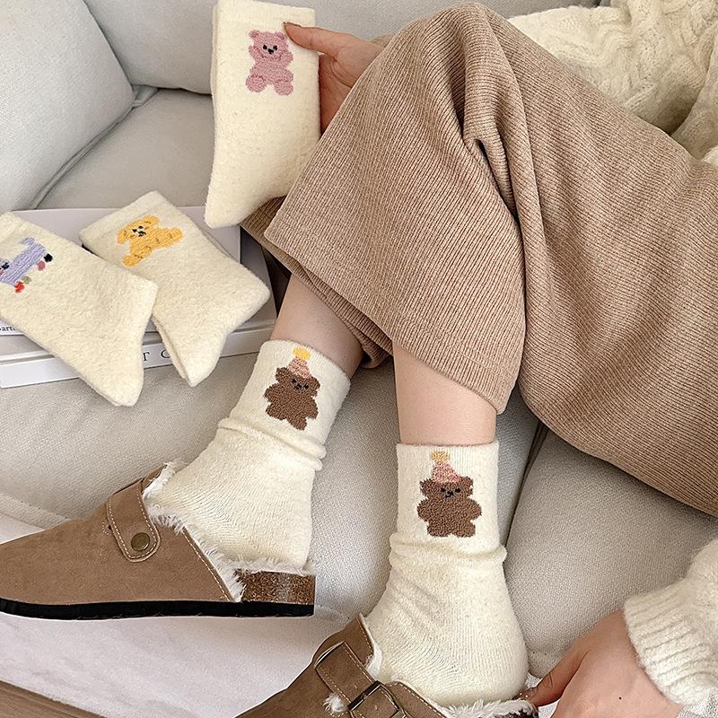 Australian Fleece Socks For Women In Winter Fleece, Thickened And Warm, Plush, Cute Cartoon, Sweet And Sweet, Wear Versatile Mid-Leg Socks
