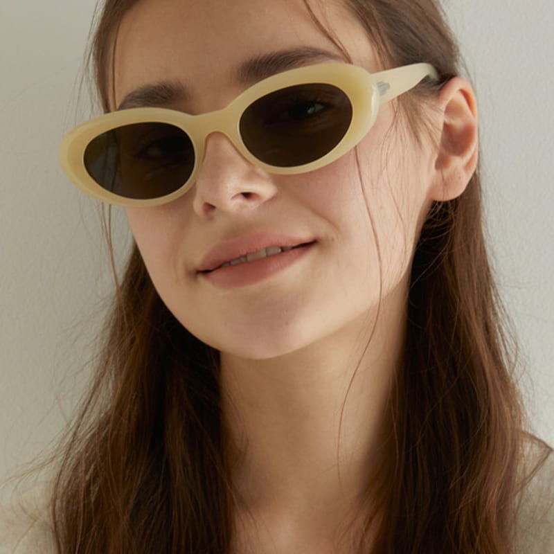 

One Brilliant Pixie-OB298-Lemon Yellow FREE