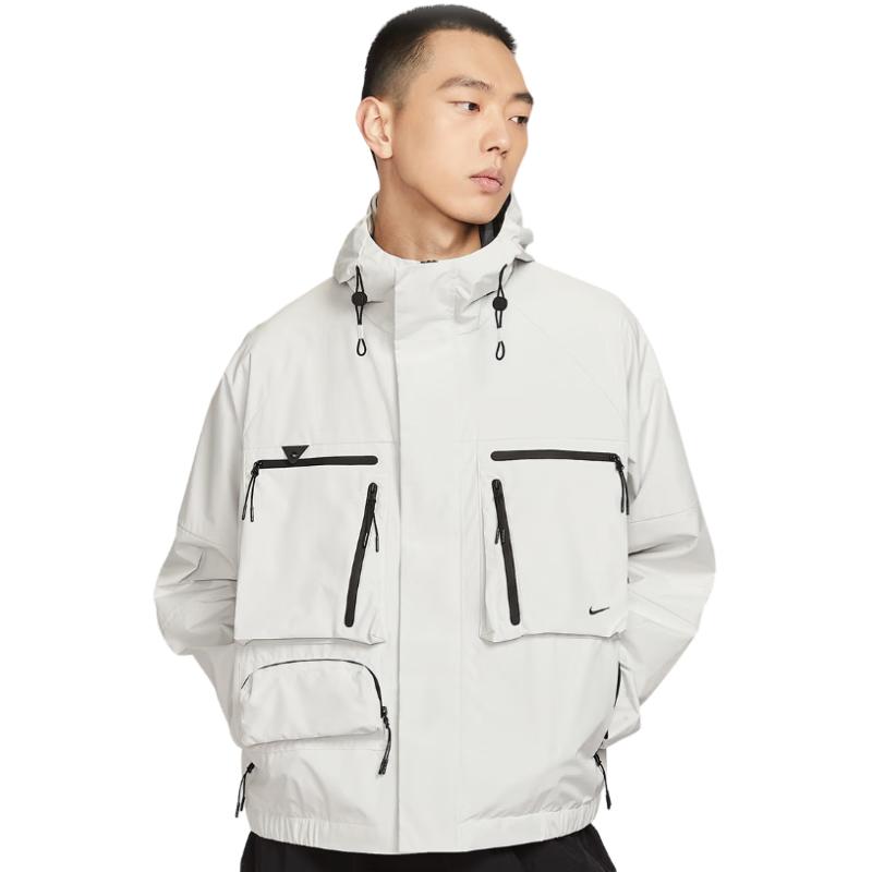 Nike Men s Woven Hooded Jacket XXL