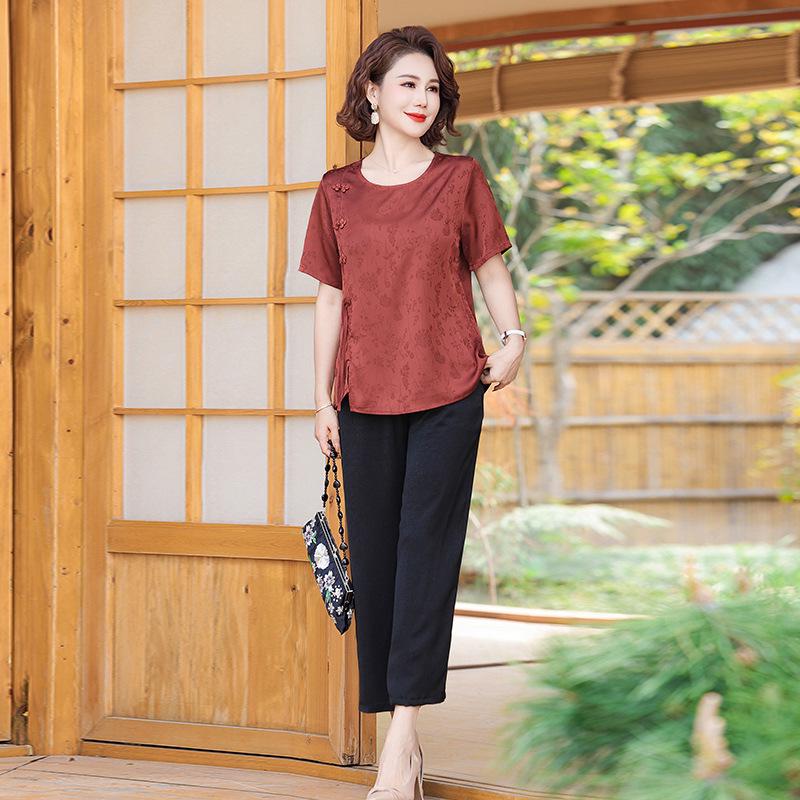 Summer 2025 Trendy Two-Piece Set for Middle-Aged Women - Stylish Short-Sleeved T-Shirt & Bottoms