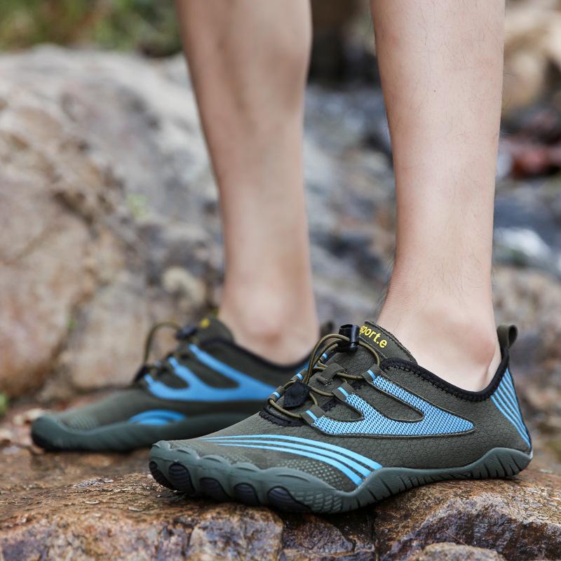 Light Men Summer Beach Shoes Women Breathable Mesh Wading Aqua Shoes Quick Dry Water Footwear for Hiking Surfing