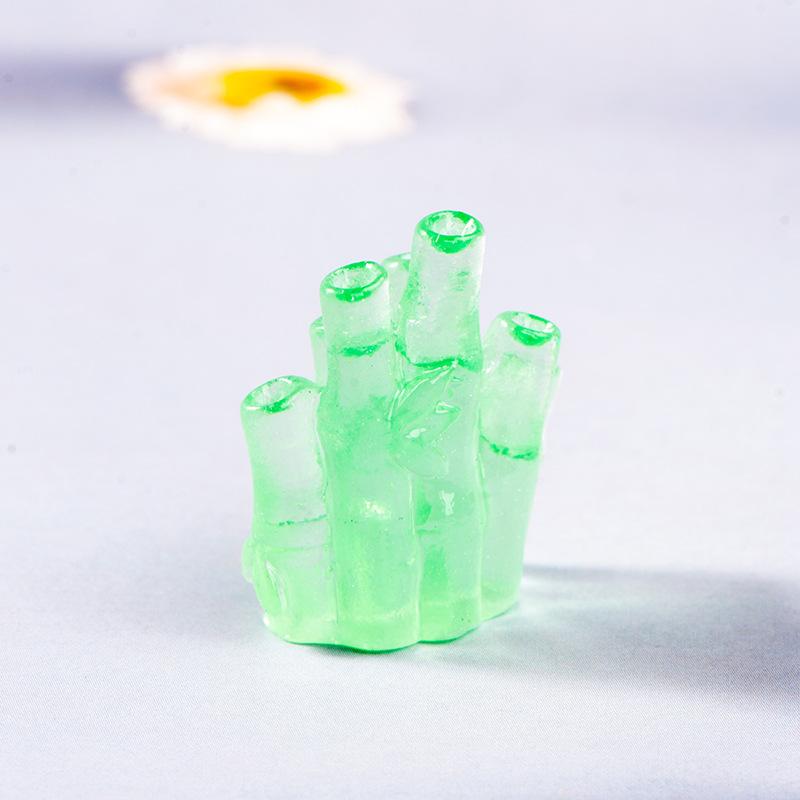 

Украшения из смолы с микропейзажами, светящиеся в темноте, мультяшные красные панды, украшения для рабочего стола, аксессуары для украшения автомобиля 10pcs