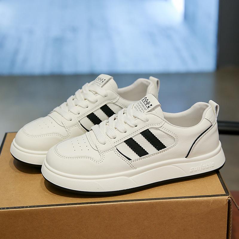 Spring and Autumn Popular Platform Sports Board Shoes, New Fashion Niche Super Fire Versatile Lace-up Sports and Leisure Board