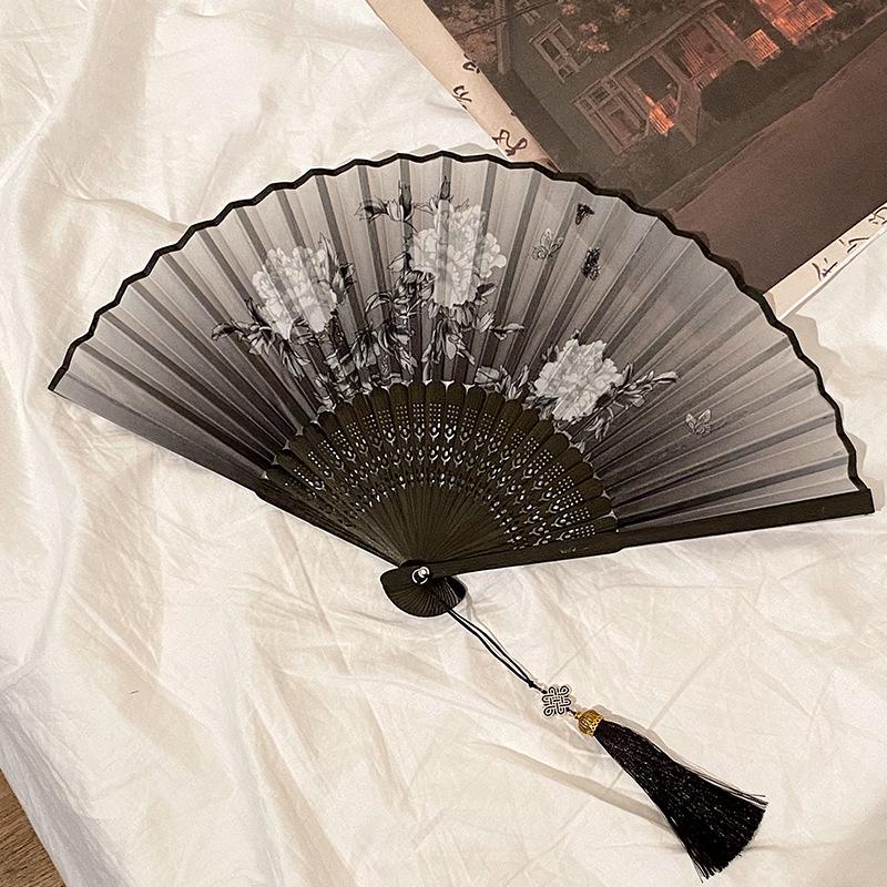 Retro Ink Orchid Silk Folding Fan Chinese Style Ancient Lotus Hand Fans Close Friend Gift Classic Hanfu Decorated Crafts