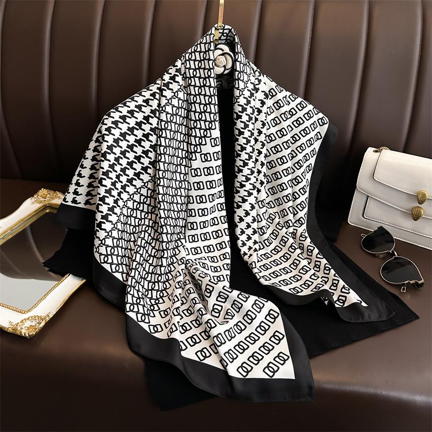 Fashion printed silk scarf twill silk high quality square scarf women's headscarf 91x91cm travel shawl autumn and winter scarf