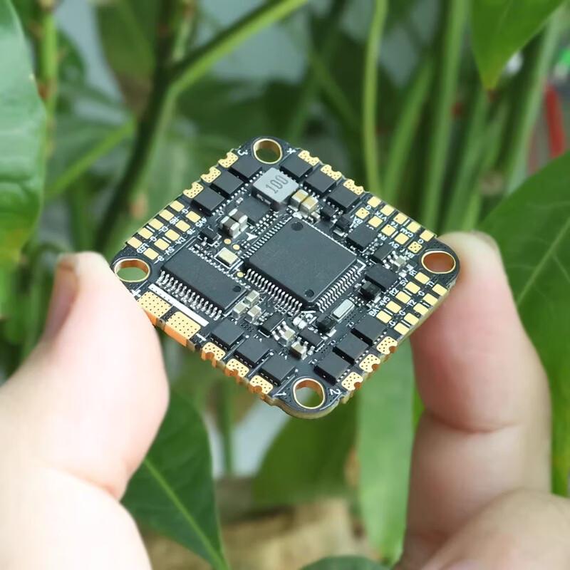 HAKRC F722 BLHeli_32 45A AIO Flight Controller ESC