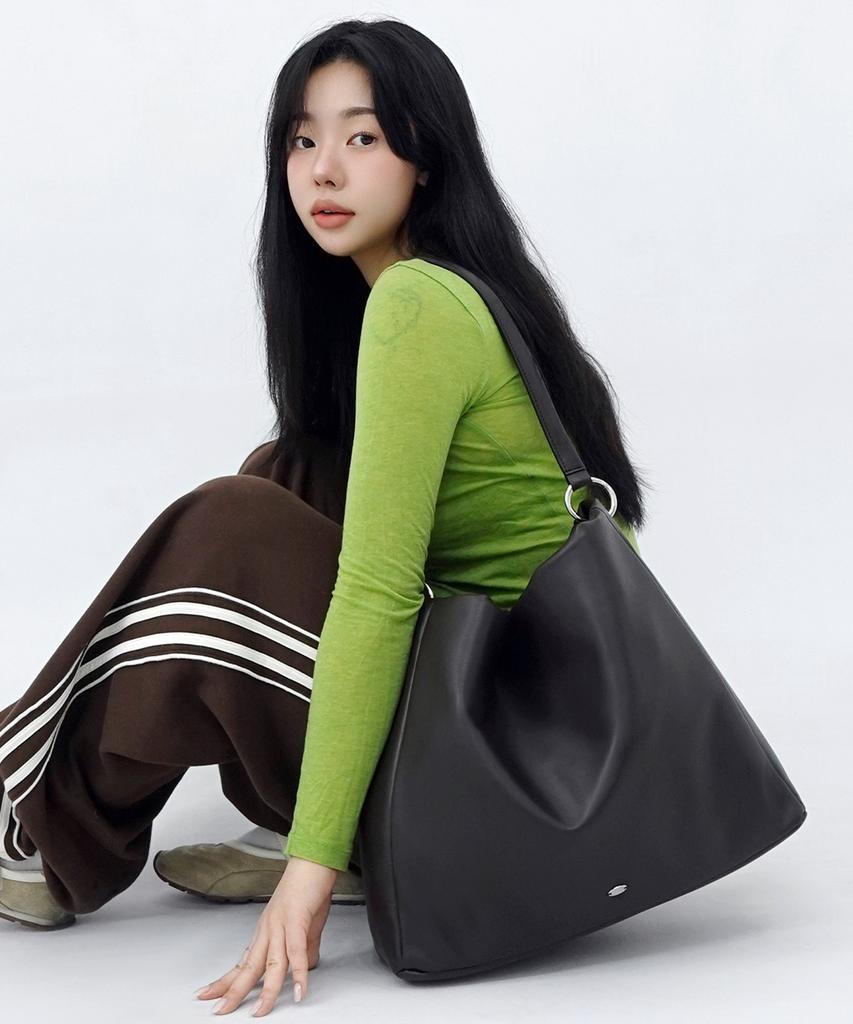 Mclanee [17-Inch Laptop Capacity] Supple Shoulder Bag