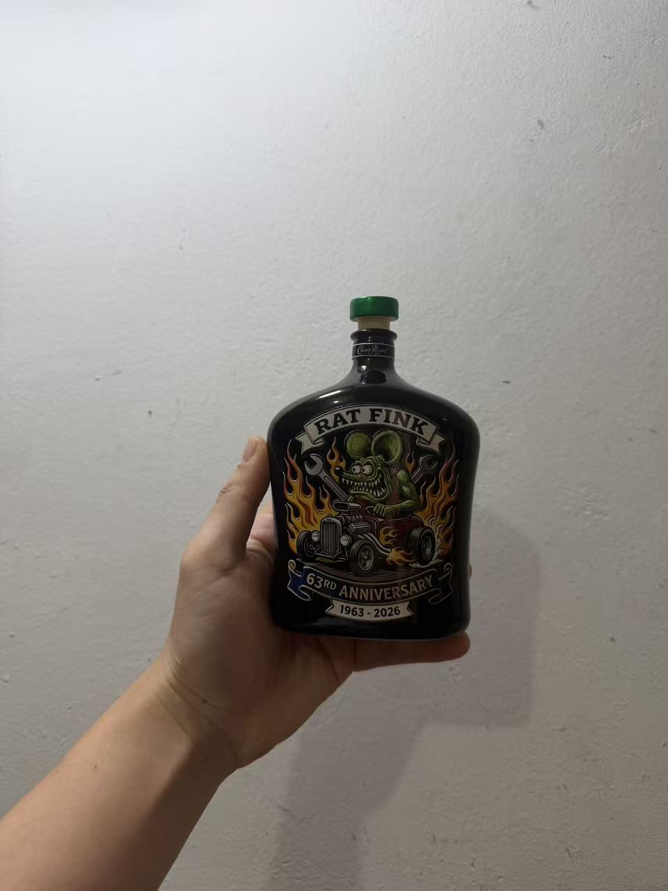 

Rat Fink Garage Style Whiskey Decanter Retro Hot Rod & Flame Design Liquor Bottle Barware Gift for Mechanic & Car Lovers
