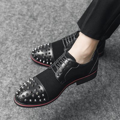 Neue Business Schuhe Herren Marke Designer Formelles Kleid Lederschuhe Herren Slipper Britische Oxfords Männliche Hochzeitsfeier Persönlichkeitsschuh
