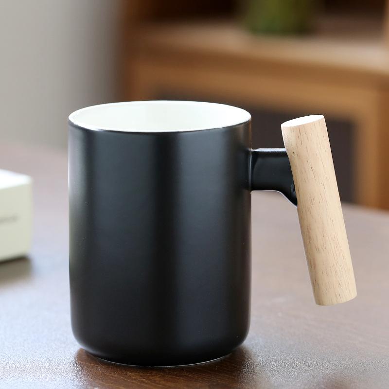 Tazza Creativa Ceramica Retrò Manico in Legno Tazza da Caffè per Ufficio Tazza d'Acqua Souvenir Evento di Apertura