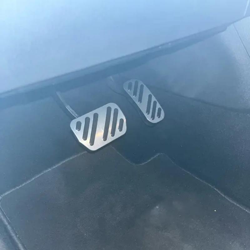 AT Car Pedals for Toyota C-HR Fortuner Innova Hilux Revo 2016 - 2021 Harrier 2005-2013 Sienta 2015-2018 Auto Pedal Cover