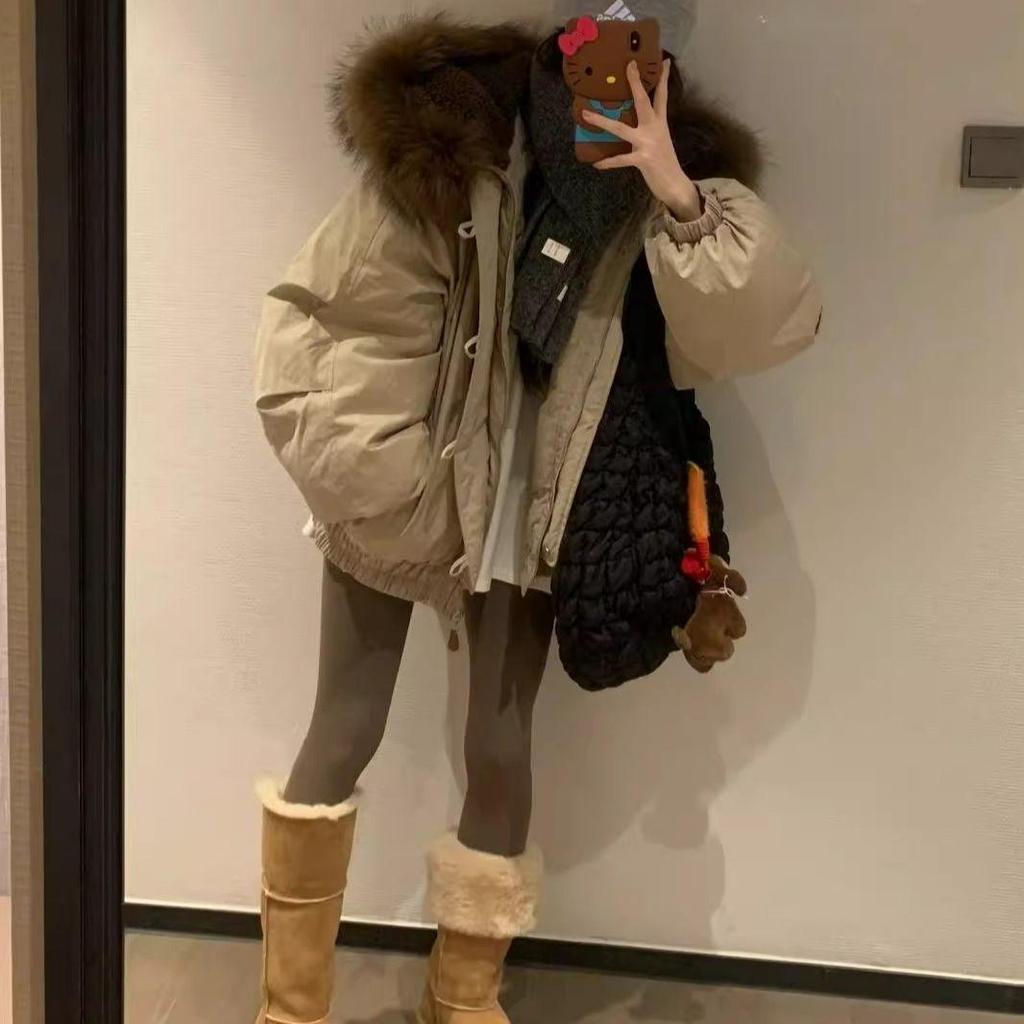 Women's Retro Hooded Cotton Jacket with Fur Collar - Winter 2025, Cowhorn Buttons, and Spandex for Warmth