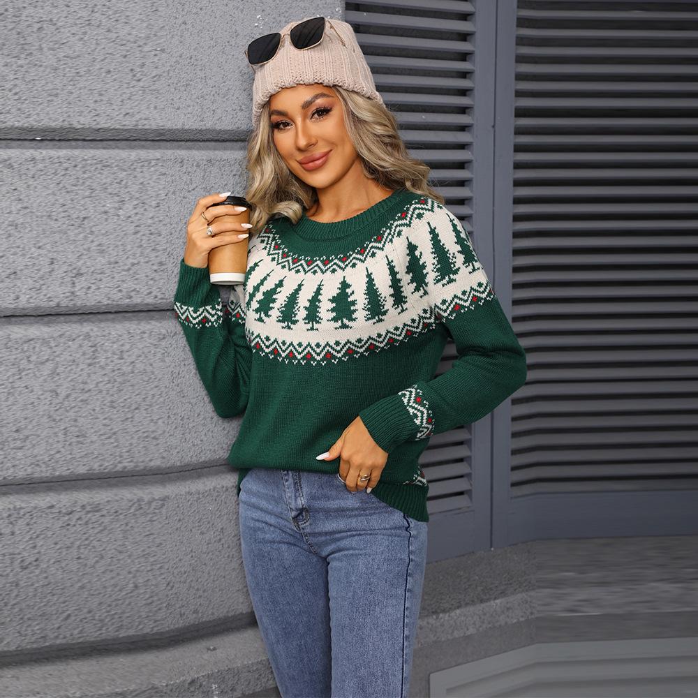 Women's Green Jacquard Christmas Tree Sweater - Round Neck Pullover for Autumn and Winter