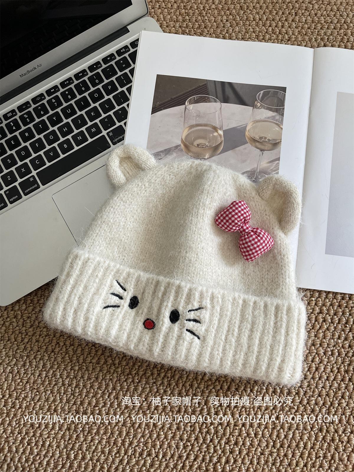 Very cute~ New autumn and winter thickened warm cat cartoon knitted hat female Korean sweet versatile wool hat elastic