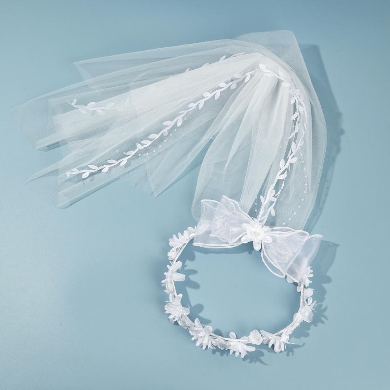 Handmade Vine Bridal Wreath Veil Headwear Features 3D Floral Accent Lightweight Comfort for Extended Wedding Wear