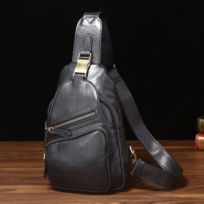 New Retro Handmade Cowhide Chest Bag for Men's Leather Crossbody Bag, Casual and Simple One Shoulder Soft Leather Bag