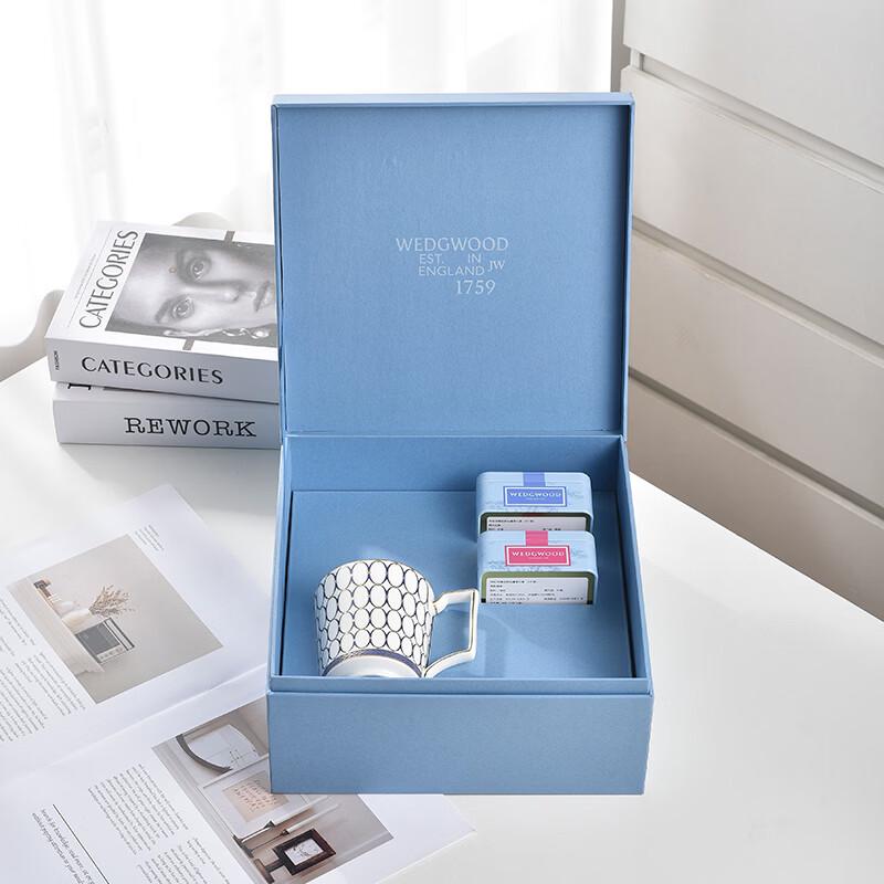 Wedgwood Golden Age Mug Gift Set