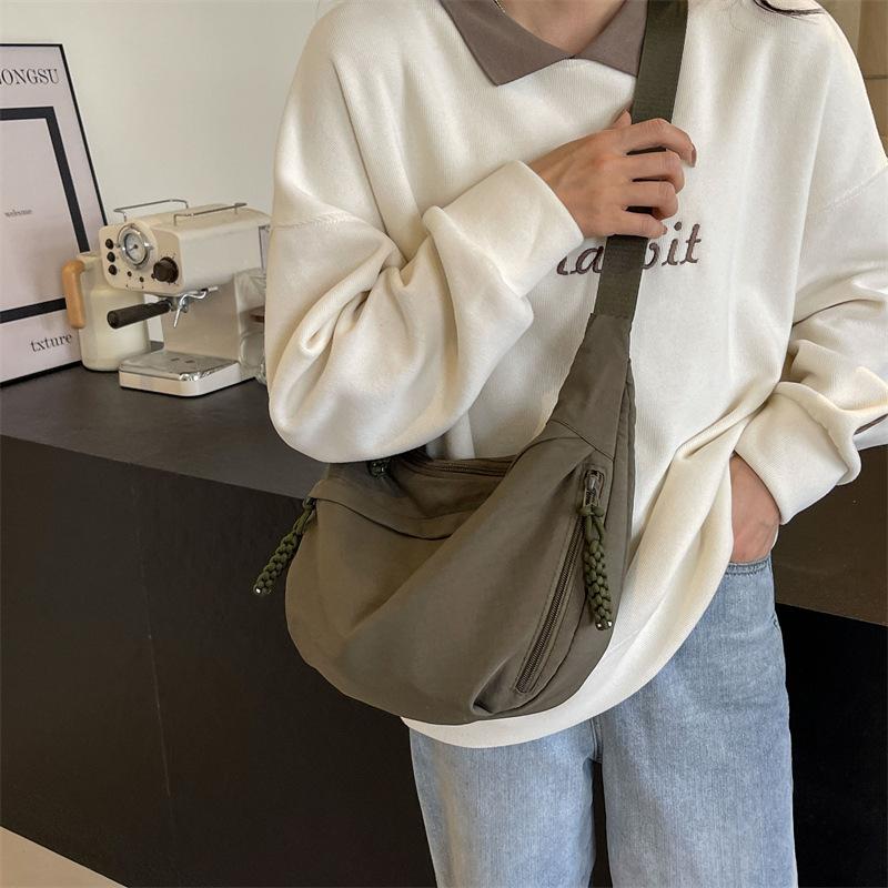 Women Solid Color Large Capacity Zipper Dumpling Bun Bag Leisure Sports Canvas Inclined Shoulder Crossbody Bags Adjustable Band Strap