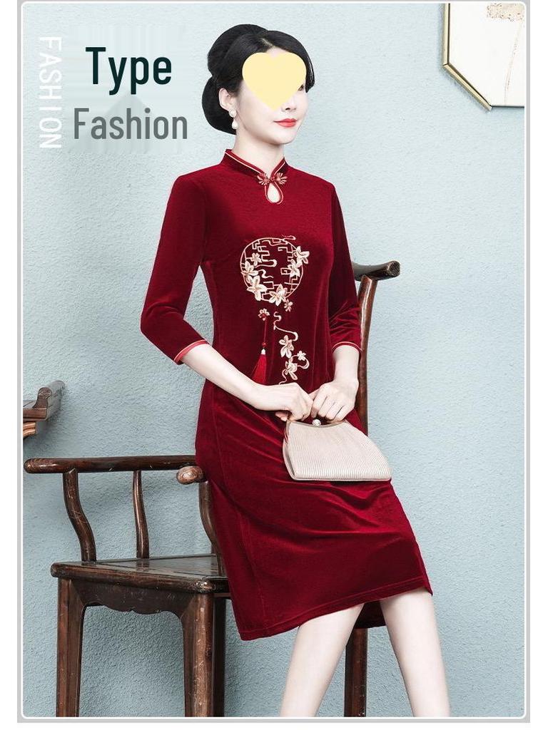 Elegant Xi Noble Style Mid-Age 7-Sleeve Cheongsam: Plus Size Spring/Autumn Wedding Banquet Dress for Mother