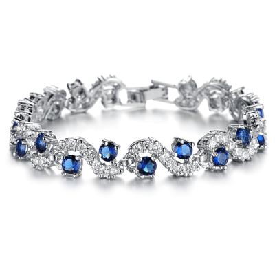 Fashion Versatile Exquisite Diamond Plated Rhodium-plated Bracelet With Gift Box