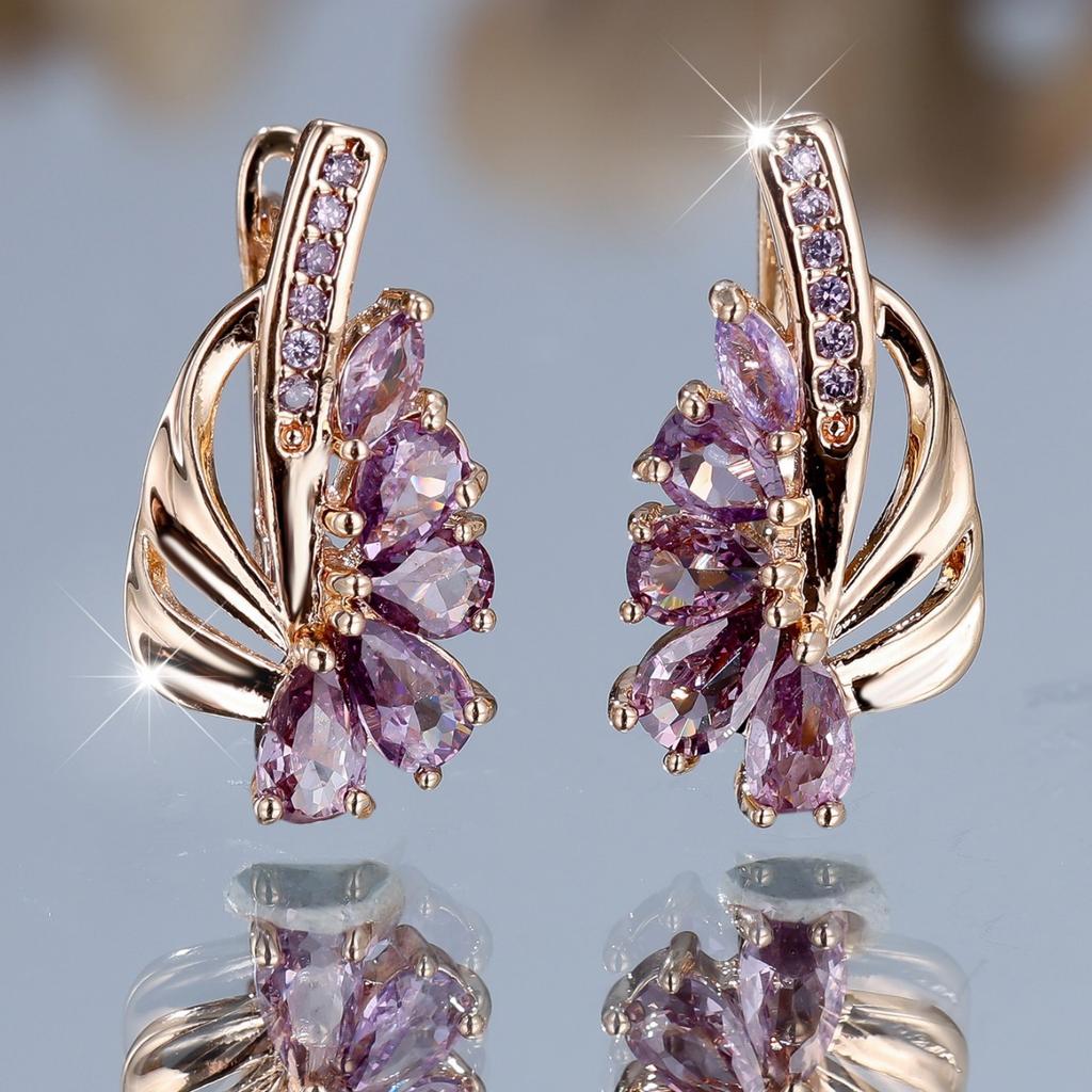 Water drop half flower multi-sided flash white diamond earrings, exquisite and elegant party diamond earrings