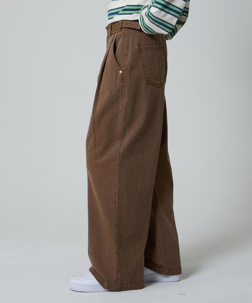 Unknown Planet Side-Belted Double-Pleat Wide Chino Pants Brown
