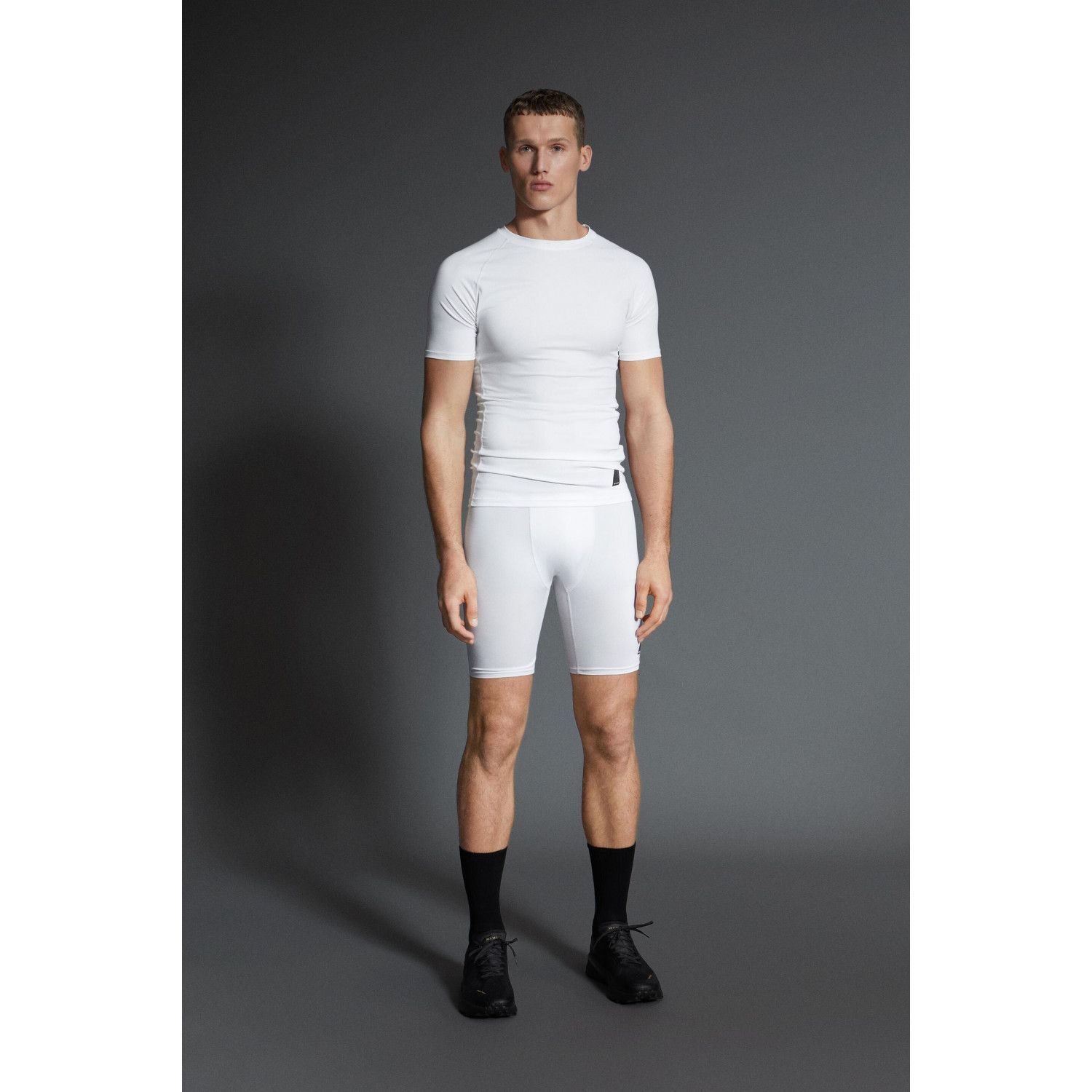 

COMPRESSION TRAINING T-SHIRT