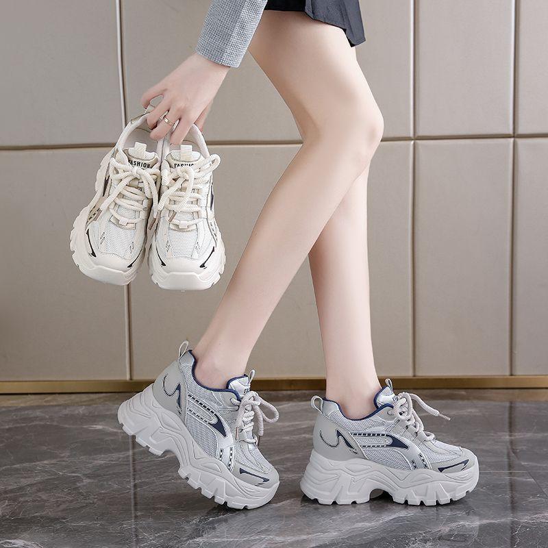 Autumn 22 New Mesh Heightening Sports Shoes, Small Thick-soled Dad Shoes Are Super Popular
