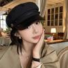 Korean Retro Black Beret for Women In Autumn and Winter with Large Head Circumference Newsboy Hat Painter Hat for Women Showing A Small Face