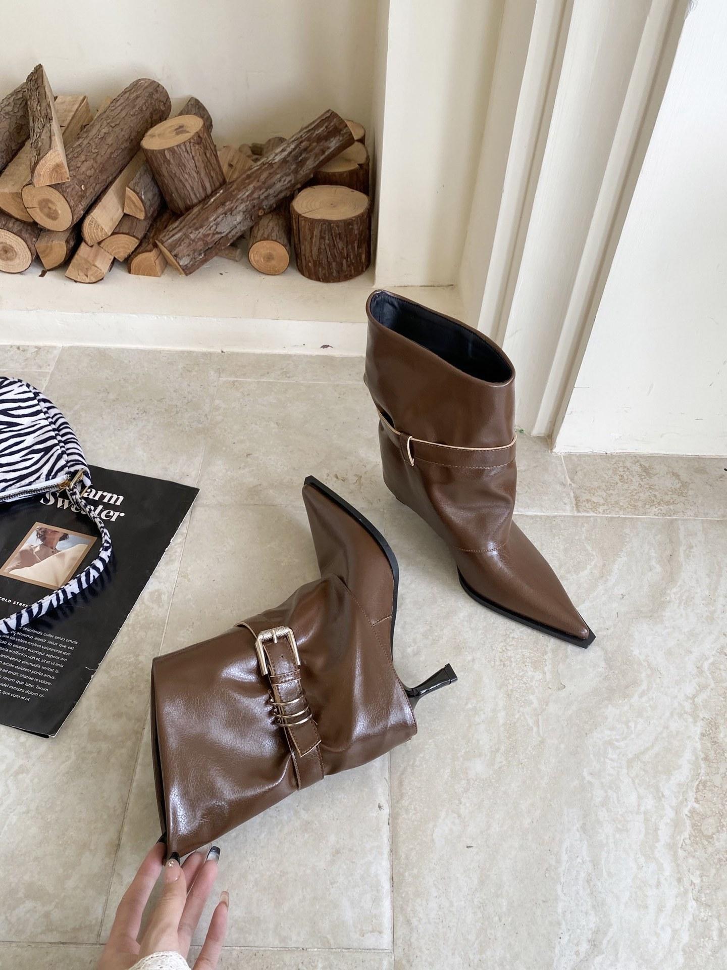 

Европейская и американская мода spice girls короткие ботильоны на высоком каблуке женские темпераментные ботфорты на тонком каблуке 2025 осень и зима новые остроносые Мар 39 темно-коричневого