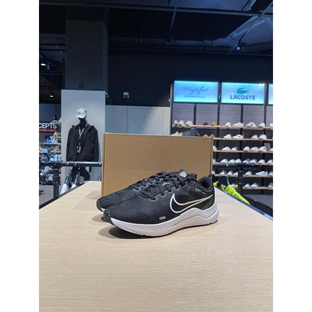 

Кроссовки Nike Nike Downshifter 12 DOWNSHIFTER 12 DD9293 001 DD9294 001