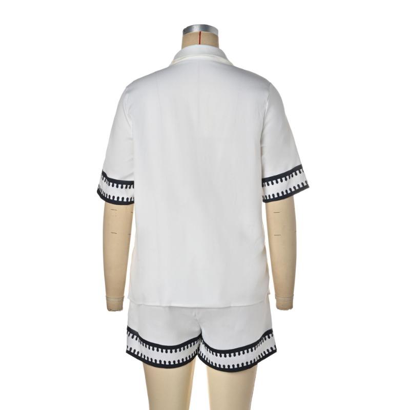 Women 2 Piece Set Floral Embroidered Short Sleeve Shirt and High Waist Shorts With Belt Multi Color