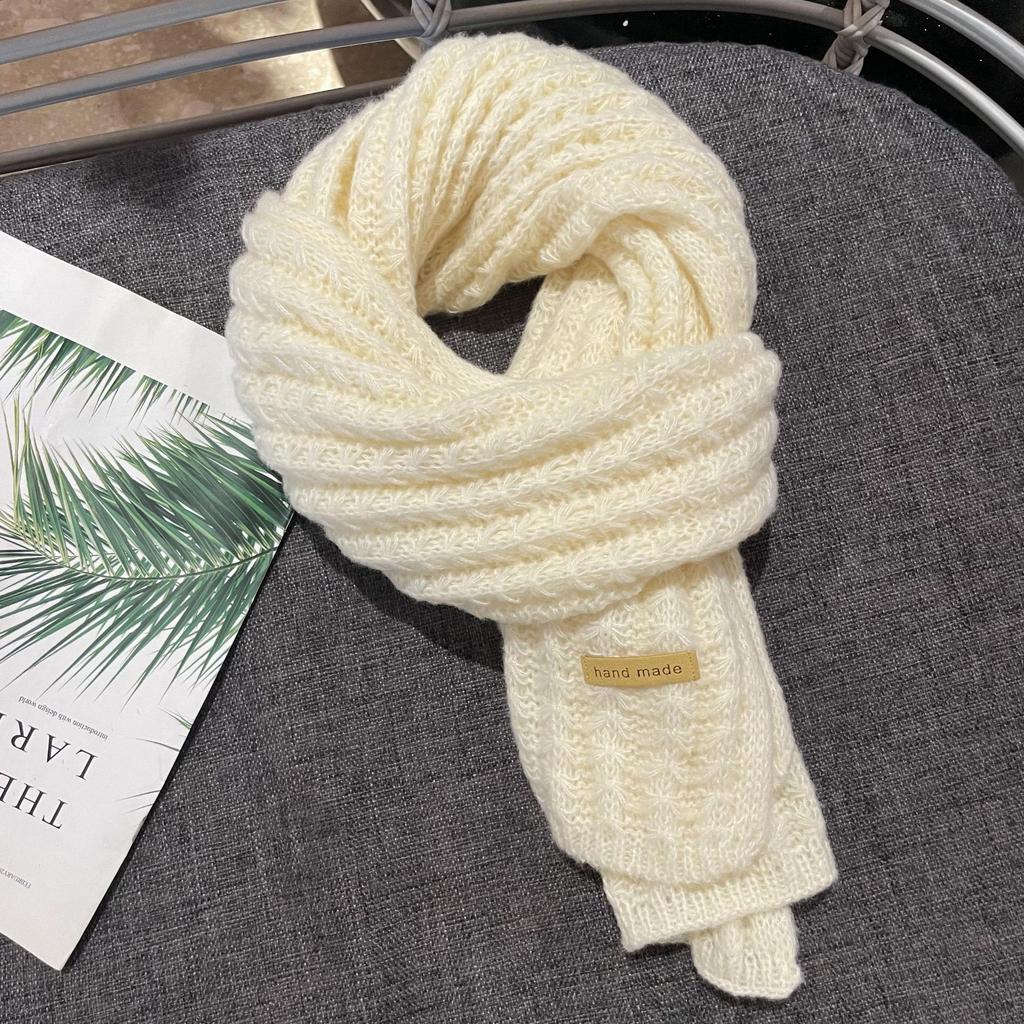 Korean version of the new hollow wool knitted scarf women's autumn and winter warm fashion versatile soft waxy scarf